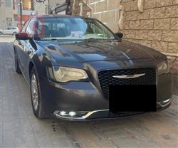 کرایسلەر 300